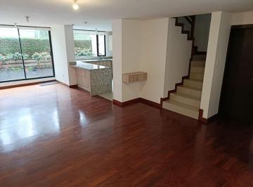 Departamento de 3 habitaciones, Quito · Departamento Duplex 3d - Urbanizacion El Condado
