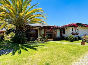 Casa · 127m² · 2 Habitaciones · 1 Estacionamiento · Casa en Venta Pakakuna, Checa