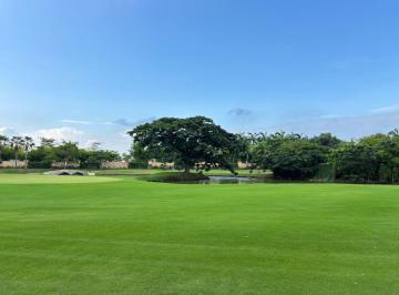 Terreno / Lote , Guayaquil · Terreno en Venta en Samborondon en La Isla Mocolí 1065 m² Campo de Golf