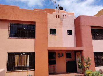 Casa de 3 habitaciones, Quito · Casa en Alquiler 130 m con 3 Dorm., Sector La Armenia