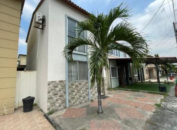Casa de 3 habitaciones, Daule · Casa de Venta Sambocity Primera Etapa