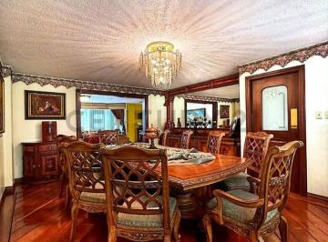 Casa · 425m² · 4 Habitaciones · 3 Estacionamientos · Venta de Casa Amagasi del Inca