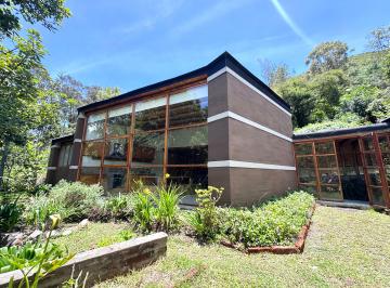 Casa de 3 habitaciones, Quito · Casa de Alquiler 135 m Via Intervalles $1150