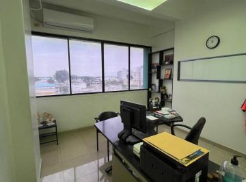 Departamento de 1 habitación, Guayaquil · En Venta Consultorio en Hospital Alcivar Torre 3, Chimborazo y Coronel