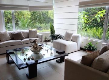 Casa de 5 habitaciones, Quito · De Venta Casa en Sector Auqui Chico - Colegio Spellman