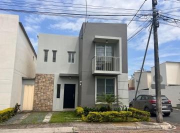 Casa de 4 habitaciones, Daule · Se Vende Casa Urb. Arboletta Via Salitre
