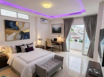 Casa · 270m² · 3 Habitaciones · 2 Estacionamientos · Oportunidad Ceibos Norte Casa en Venta Para Familias Grandes