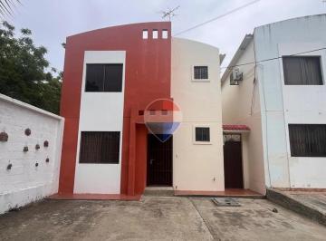 Casa de 4 habitaciones, Manta · Casa de Venta Urbanizacion Villaventura Sur Manta