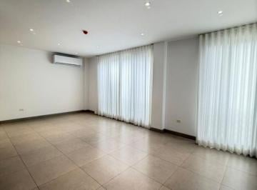 Departamento de 2 habitaciones, Guayaquil · Puerta Al Río en Alquiler