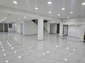 Casa de 18 habitaciones, Quito · Arriendo de Casa 620 m² Para Oficinas, Av 6 de Diciembre y Portugal