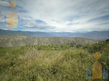 Terreno / Lote · 150000ha · Terreno en Venta (Centro de Mira - Carchi)