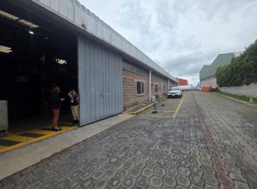 Bodega-Galpón , Quito · Arriendo Galpon Industrial Sector Panamericana Carapungo