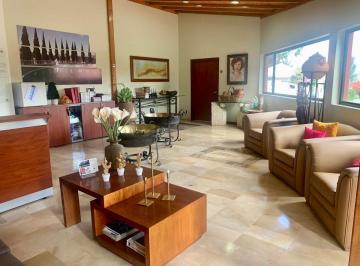 Oficina comercial · 280m² · 20 Estacionamientos · Rento Amplias Oficinas de Lujo en Puembo - Sv