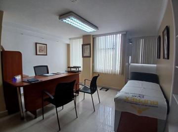 Consultorio de 2 habitaciones, Quito · En Venta Consultorio Médico 41 m² – La Mariscal Edificio San Francisco