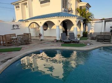 Casa de 3 habitaciones, Salinas · Casa en Venta en La Milina – Salinas