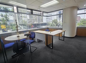 Oficina comercial · 290m² · 5 Estacionamientos · Oficina en Norte de Quito