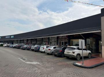 Local comercial , Guayaquil · En Venta - Alquiler Local Comercial 47 m² - Plaza Comercial Oasis, Av Narcisa de Jesús