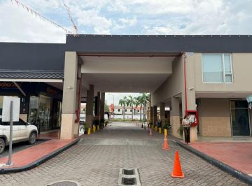 Local comercial , Guayaquil · En Venta Local Comercial 72 m² - Plaza Comercial Oasis, Av Narcisa de Jesús