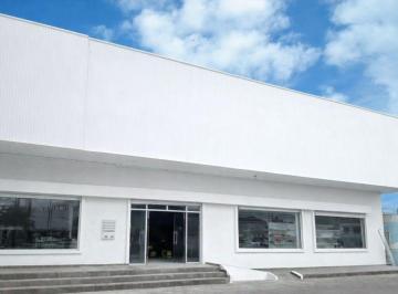 Local comercial , Guayaquil · En Alquiler Local Comercial con Amplio Terreno 1600 m² - Mucho Lote - Norte Guayaquil