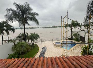 Casa de 4 habitaciones, Guayaquil · Casa en Samborondón con 4 Habitaciones y 714 m² en Venta, Al Rio