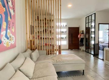 Departamento de 2 habitaciones, Guayaquil · Venta Departamento Planta Baja en Santa Cecilia | 2 Dorm. | Patio Privado | 2 Parqueos (Wy)