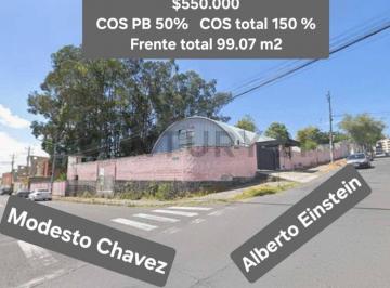 Terreno / Lote · 865m² · Venta Terreno Esquinero de 2500 m² con 650 m² de Galpon, Sector Carcelén