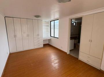 Casa · 138m² · 4 Habitaciones · 2 Estacionamientos · Vende Casa 4d Simon Bolivar Sector Uraba de Carcelen