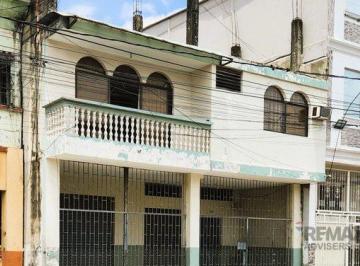 Casa · 286m² · 4 Habitaciones · 2 Estacionamientos · Venta Casa con Dos Locales y Losa Para 2do Piso