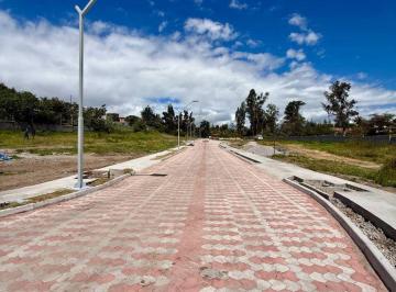 Terreno / Lote , Quito · Terreno - en Venta - Tumbaco - 907 m²