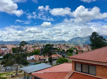 Departamento · 400m² · 4 Habitaciones · 2 Estacionamientos · Penhouse, con Terraza. Ordonez Lasso