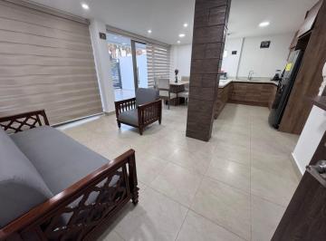Departamento de 3 habitaciones, Salinas · Se Vende Departamento en Chipipe, Salinas