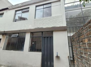 Casa de 4 habitaciones, Quito · Casa de Venta, Quito, La Granja, 4 Dorm.