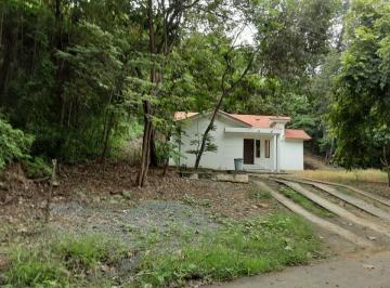 Casa de 2 habitaciones, Guayaquil · Vendo Casa de Oportunidad en Lago Capeira