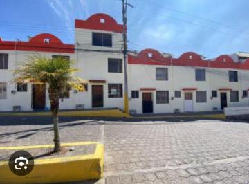 Casa de 4 habitaciones, Quito · Casa de Venta Conjunto San Camilo