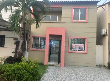 Casa de 3 habitaciones, Daule · Urbanizacion Sambocity Etapa Hollywood, Casa 3 Dorm.