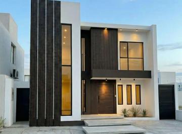 Casa de 4 habitaciones, Daule · Condado Vicolinci - Moderna Casa con Patio en Venta, Unica Oportunidad!