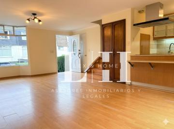Casa de 4 habitaciones, Quito · Casa con 4 Habitaciones de 150 m² en Venta en Carcelén