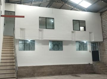 Bodega-Galpón , Machachi · Galpón - Bodega en Venta, Aloag Km 3, 215 m²