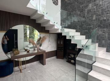 Casa en Venta de 3 habitaciones Vía a la Costa · Punta Esmeralda con Piscina Acabados de Lujo