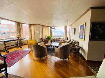 Departamento de 3 habitaciones, Quito · Departamento 300 m² Bellavista Sector Canal 8 Oportunidad