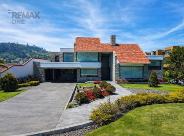 Casa · 1243m² · 6 Habitaciones · 8 Estacionamientos · En Venta Casa de Lujo con Piscina en Cuenca