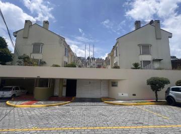 Departamento de 3 habitaciones, Quito · Vendo Departamento Dentro de Conjunto Sector Carcelén