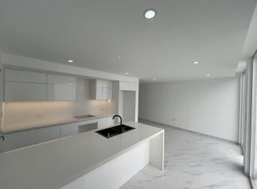 Casa · 179m² · 3 Habitaciones · 2 Estacionamientos · Casa en Venta Urb. La Liga
