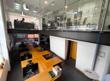Oficina comercial , Quito · C/ Lomas de Monteserrín, Oficina Amoblada de 231 m² en Arriendo, Sector Ekopark