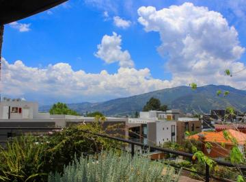 Departamento de 2 habitaciones, Quito · Hermoso Departamento de Venta en Aquarela Cumbayá; Vista!