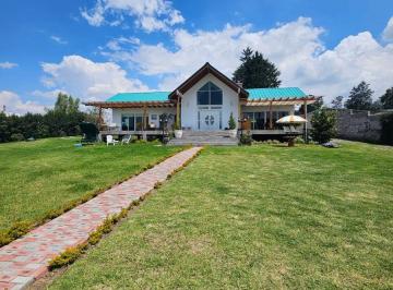 Hacienda-Quinta de 3 habitaciones, Quito · Quinta con 3 Habitaciones en Venta en Tababela, 5000 m²