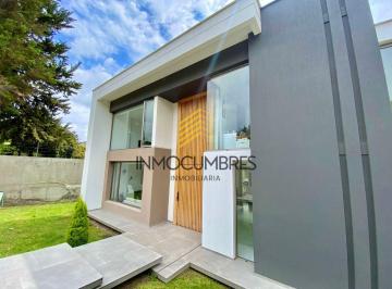 Casa de 4 habitaciones, Quito · Casa con 500 m² y 4 Dorm. en Venta en Tumbaco
