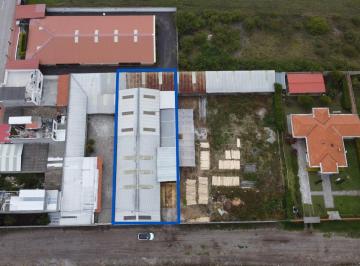 Bodega-Galpón · 492m² · Amplio Galpon de Venta