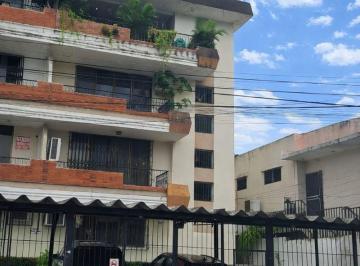 Departamento de 3 habitaciones, Guayaquil · Departamento en Venta en Los Ceibos 200 m²