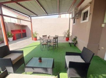 Casa · 102m² · 3 Habitaciones · 2 Estacionamientos · Venta de Casa en Terranostra